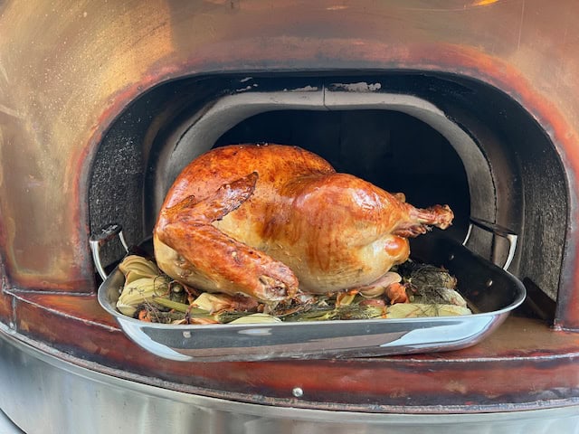 Picture of a whole turkey cooked golden brown to perfection!